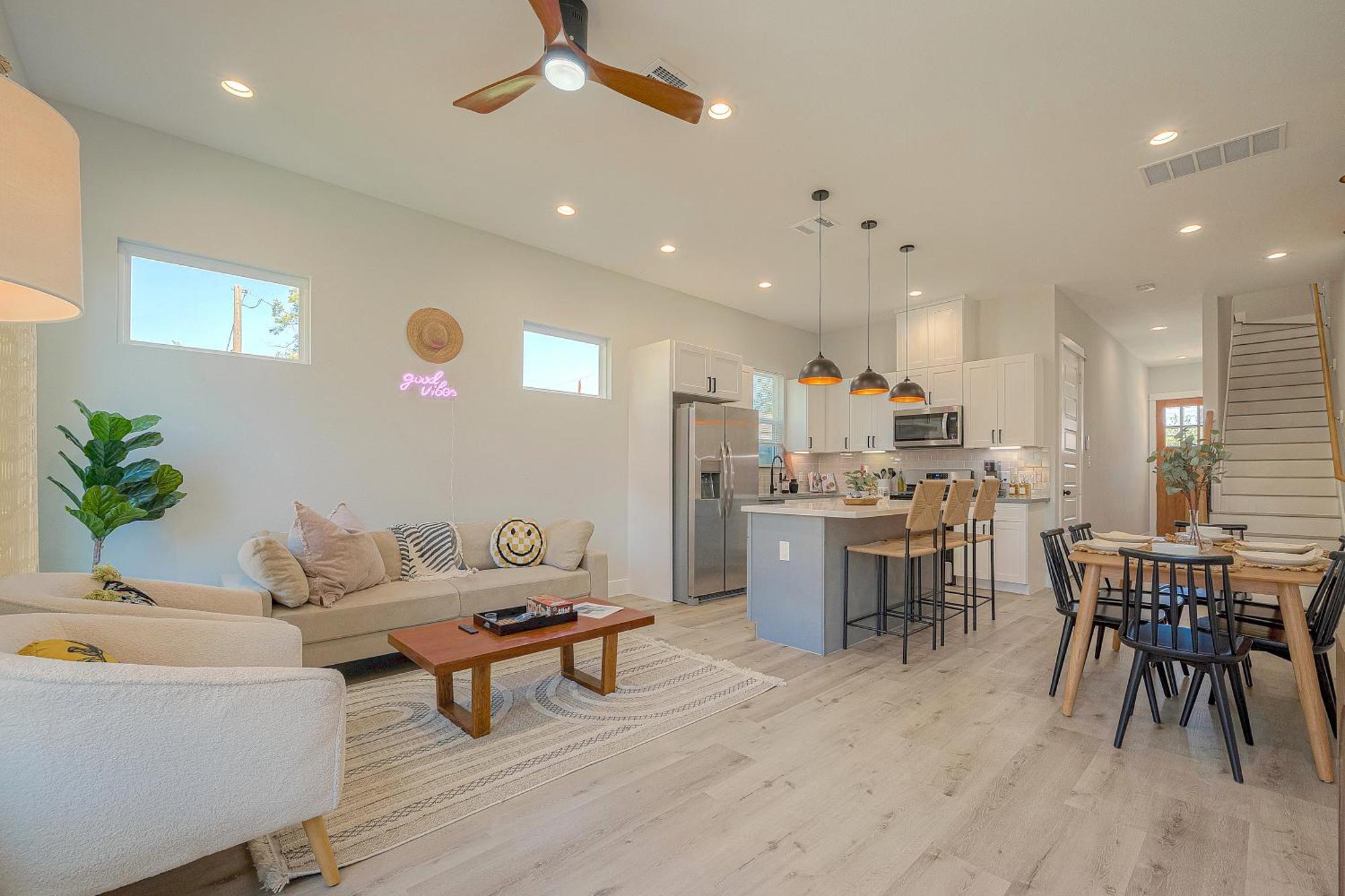 Modern Home Near Downtown With Fast Wifi, Bbq, Games & Ev Equipped! Houston Buitenkant foto