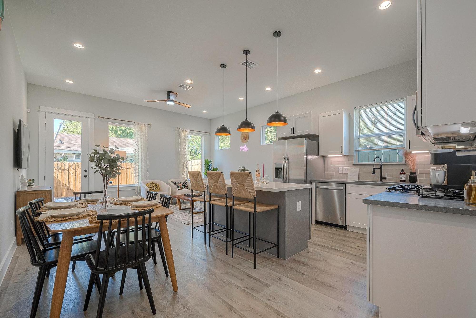 Modern Home Near Downtown With Fast Wifi, Bbq, Games & Ev Equipped! Houston Buitenkant foto