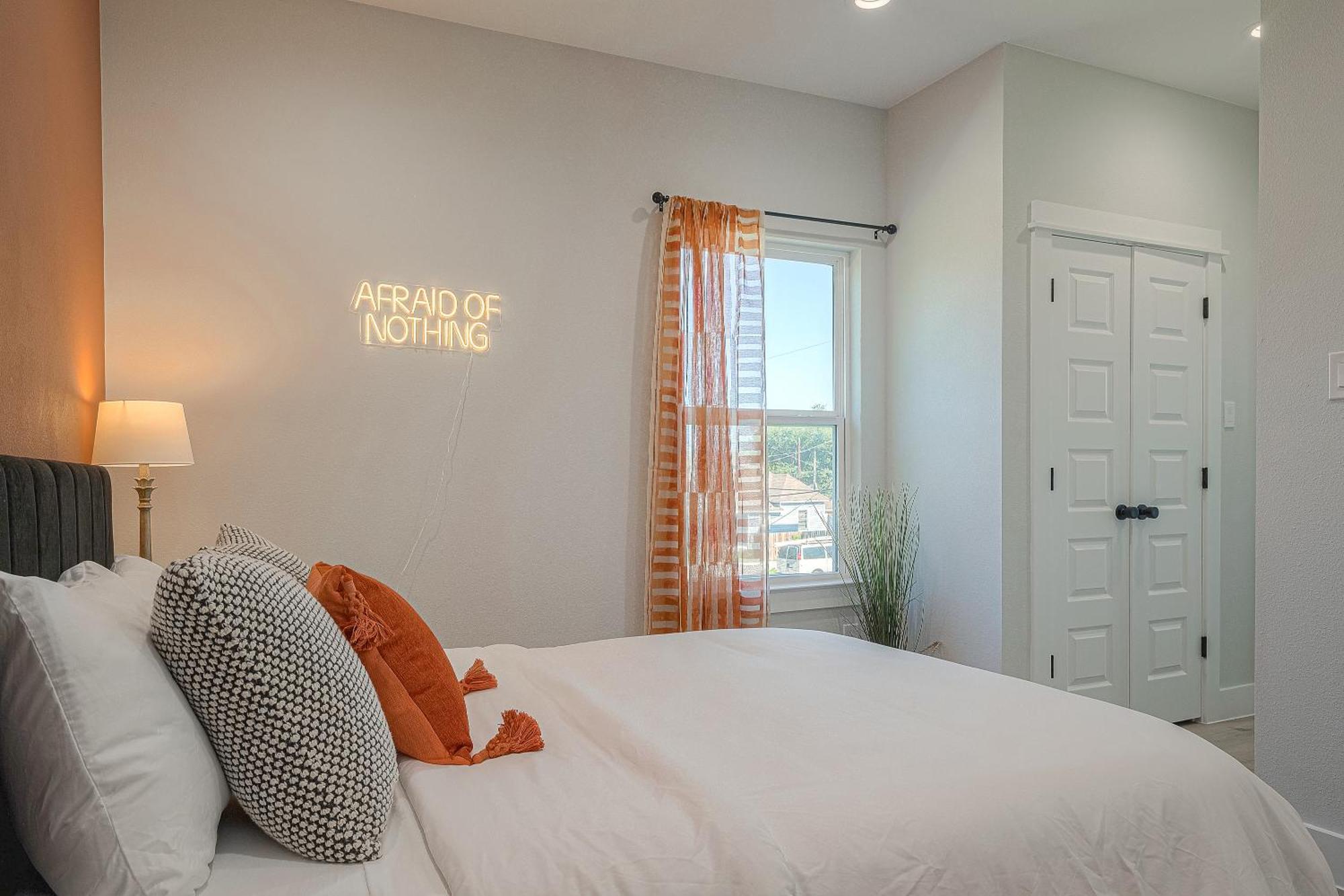 Modern Home Near Downtown With Fast Wifi, Bbq, Games & Ev Equipped! Houston Buitenkant foto
